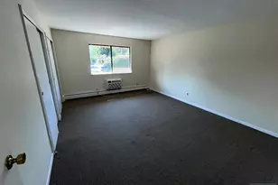 168 Diamond Bridge Ave 1, Hawthorne, NJ 07506 - Photo 9