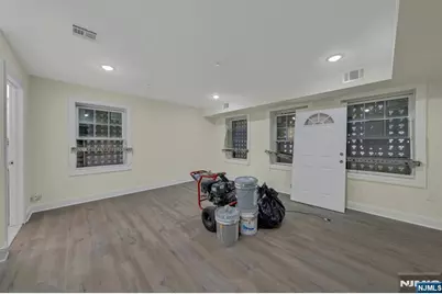 58 Vermont Avenue, Newark, NJ 07106 - Photo 19