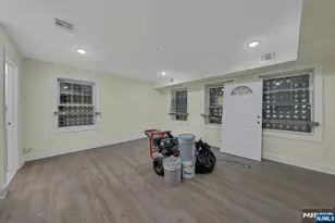 58 Vermont Ave, Newark, NJ 07106 - Photo 19