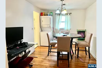 175 Euclid Avenue 2nd Flooor #2nd Flooor, Ridgefield Park, NJ 07660 - Photo 3