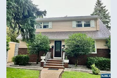 175 Euclid Avenue 2nd Flooor #2nd Flooor, Ridgefield Park, NJ 07660 - Photo 1