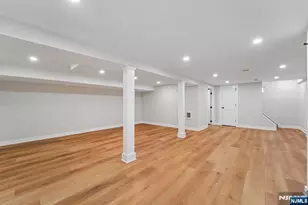 324 Thomas Ave, Lyndhurst Township, NJ 07071 - Photo 39