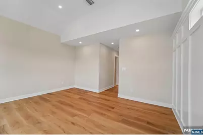 324 Thomas Avenue, Lyndhurst Township, NJ 07071 - Photo 25