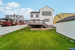 324 Thomas Ave, Lyndhurst Township, NJ 07071 - Photo 47