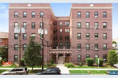 855 Broad Avenue B2 #B2, Ridgefield, NJ 07657 - Photo 1