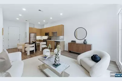 37 Orange Road 401 #401, Montclair, NJ 07042 - Photo 5