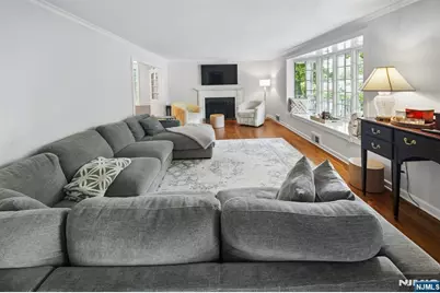 9 Coleridge Road, Millburn, NJ 07078 - Photo 11