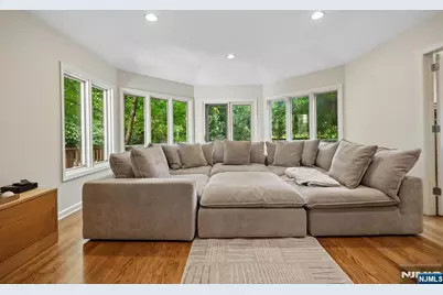 9 Coleridge Road, Millburn, NJ 07078 - Photo 21
