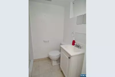 132 Queen Anne Road 1 #1, Bogota, NJ 07603 - Photo 9
