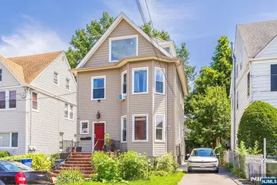 81 Chestnut Street 2nd Floor #2nd floor, Rutherford, NJ 07070 - Photo 1