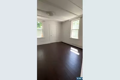 81 Chestnut Street 2nd Floor #2nd floor, Rutherford, NJ 07070 - Photo 7