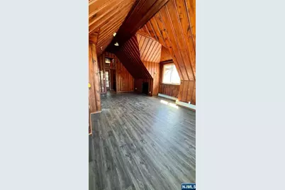 81 Chestnut Street 2nd Floor #2nd floor, Rutherford, NJ 07070 - Photo 9