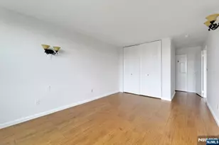 9019 Wall 6B, North Bergen, NJ 07047 - Photo 15