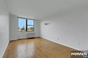 9019 Wall 6B, North Bergen, NJ 07047 - Photo 13