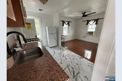 58 S Farview Avenue, Paramus, NJ 07652 - Photo 3