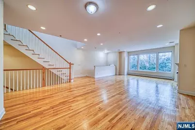 27 Harrington Court, Harrington Park, NJ 07640 - Photo 5