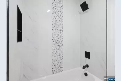 647 10th Street, Newark, NJ 07108 - Photo 17