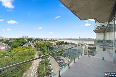 320 Adolphus Avenue 1102 #1102, Cliffside Park, NJ 07010 - Photo 15