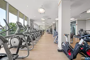 320 Adolphus Ave 1102, Cliffside Park, NJ 07010 - Photo 17