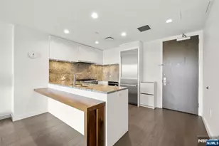 320 Adolphus Ave 1102, Cliffside Park, NJ 07010 - Photo 3