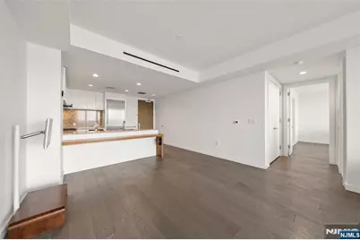 320 Adolphus Avenue 1102 #1102, Cliffside Park, NJ 07010 - Photo 9