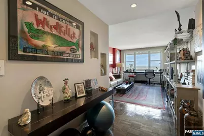 2000 Linwood Avenue 22C/D #22C/D, Fort Lee, NJ 07024 - Photo 15