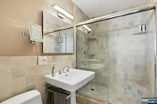 2000 Linwood Ave 22C/D, Fort Lee, NJ 07024 - Photo 25