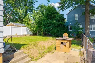 239 8th Ave, Paterson, NJ 07514 - Photo 17