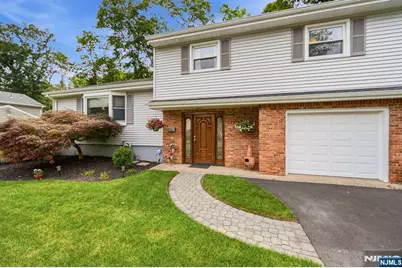 213 Alberon Drive, Park Ridge, NJ 07656 - Photo 3