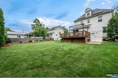 147 Claremont Avenue, Verona, NJ 07044 - Photo 33