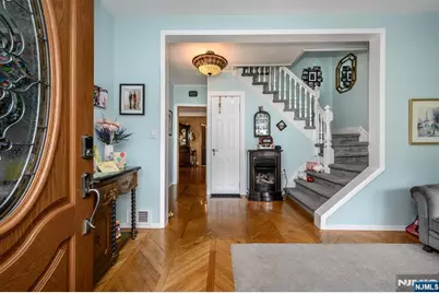 147 Claremont Avenue, Verona, NJ 07044 - Photo 3