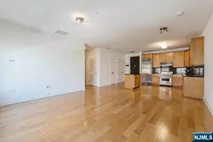 20 Ave At Port Imperial 324, West New York, NJ 07093 - Photo 9