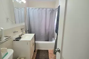 2165D N Central Road D, Fort Lee, NJ 07024 - Photo 5