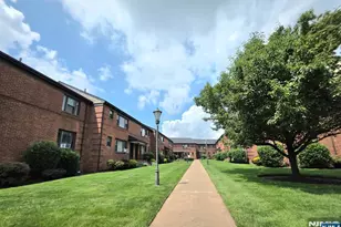 2165D N Central Road D, Fort Lee, NJ 07024 - Photo 9