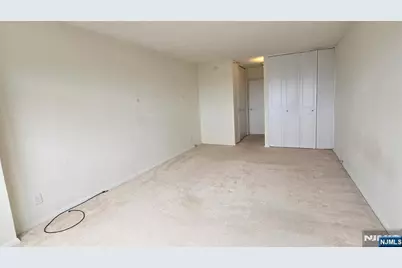 2100 Linwood Avenue 23D #23D, Fort Lee, NJ 07024 - Photo 13