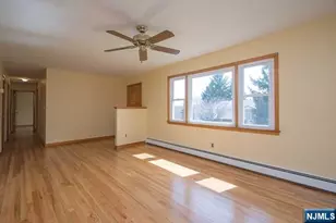 403 Longview, Northvale, NJ 07647 - Photo 3