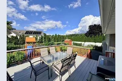 114 Sandra Drive, Totowa, NJ 07512 - Photo 35