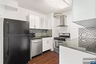 45 River Dr 415, Jersey City, NJ 07310 - Photo 7