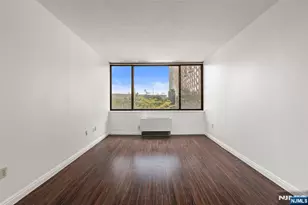 45 River Dr 415, Jersey City, NJ 07310 - Photo 9