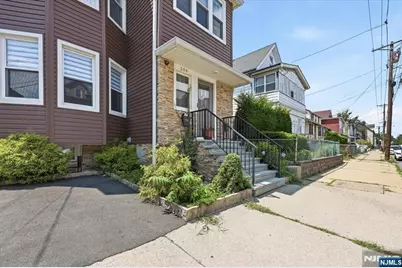 204 Hayward Place 1 #1, Wallington, NJ 07057 - Photo 17