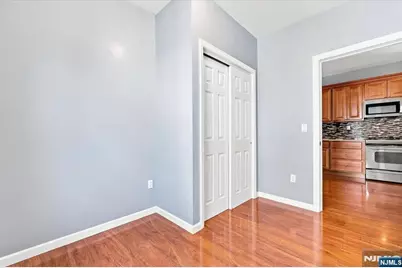 204 Hayward Place 1 #1, Wallington, NJ 07057 - Photo 9