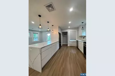 [Address not provided], Cliffside Park, NJ 07010 - Photo 11