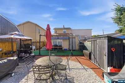 270 Westervelt Place, Lodi, NJ 07644 - Photo 17