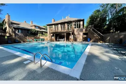 91 Lakeview Drive, Old Tappan, NJ 07675 - Photo 9