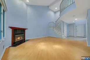 91 Lakeview Dr, Old Tappan, NJ 07675 - Photo 9