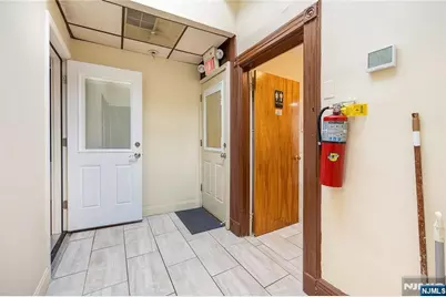 6702 Bergenline Avenue 2 #2, West New York, NJ 07093 - Photo 3