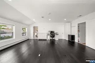 1095 Palisade Ave, Fort Lee, NJ 07024 - Photo 11