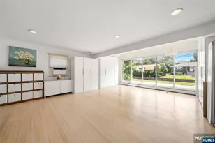 1095 Palisade Ave, Fort Lee, NJ 07024 - Photo 3