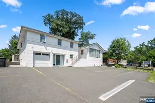 1095 Palisade Ave, Fort Lee, NJ 07024 - Photo 1