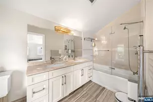 1095 Palisade Ave, Fort Lee, NJ 07024 - Photo 13